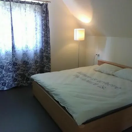 Holiday home Brivdienu Maja 1 Kurmeni